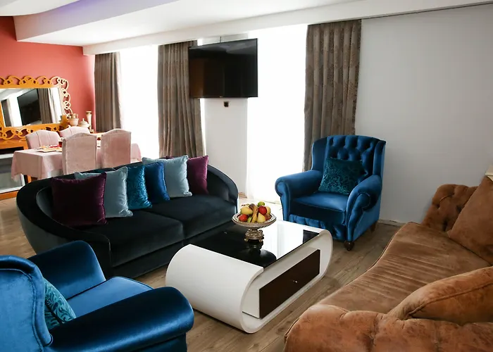 Mox Hotel Wellness & Spa
